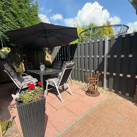 Huus Christine * Holtgast